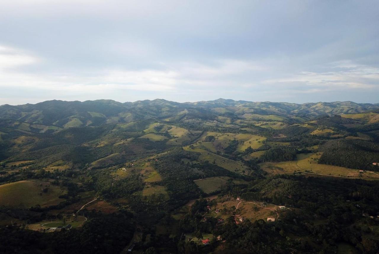 Chales Vinhas Da Harmonia L Pousada Em Cunha Sp ภายนอก รูปภาพ